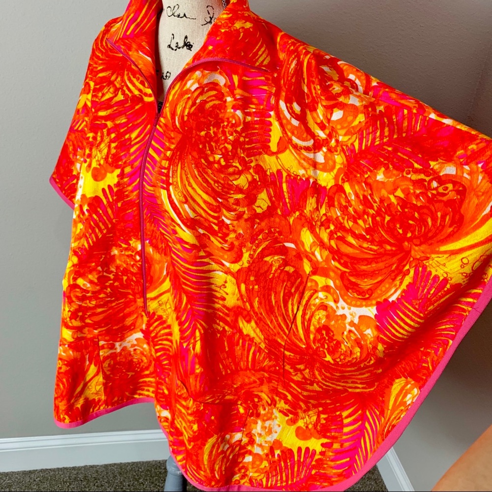 Vintage colorful cape size medium
